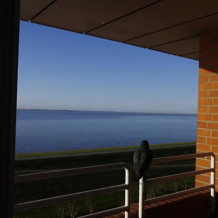 146 Suedstrand Meerblick فيلهلمسهافن